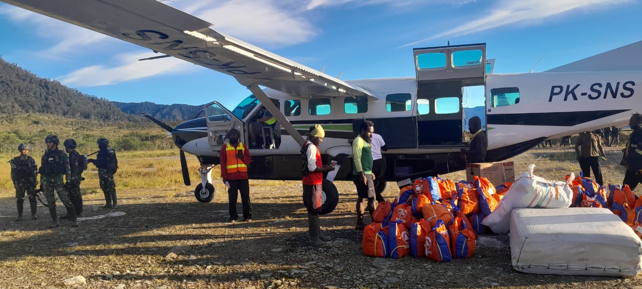 Update Bantuan Papua Tengah: 5.228 Kilogram Logistik dan Peralatan Telah Didistribusikan